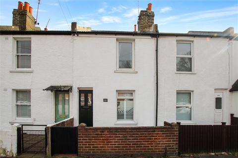 2 bedroom terraced house for sale - Sutcliffe Road, Plumstead Common, London, SE18