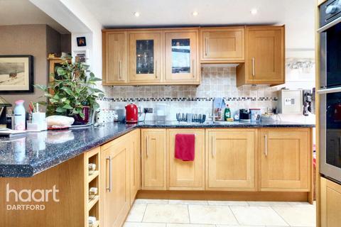 97 New Road, South Darenth, Dartford, DA4 9AS