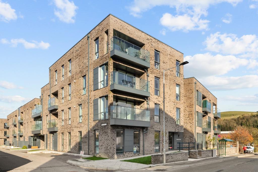 Hamsey House, Southdowns Park 2 bed apartment for sale £370,000
