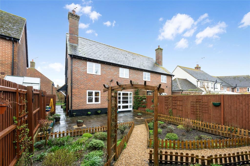 Lytchett Minster, Poole, Dorset 3 bed semidetached house for sale £
