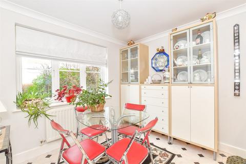 2 bedroom terraced house for sale, Woodlands Lane, Chichester, West Sussex