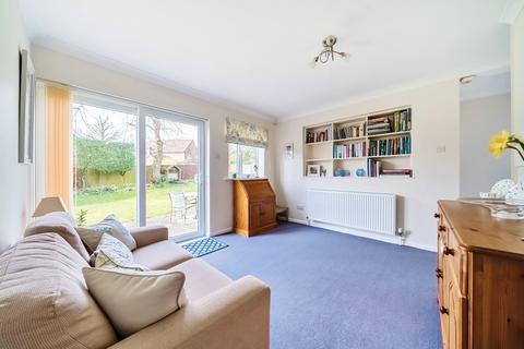 4 bedroom bungalow for sale, Arundel Close, Alresford, Hampshire, SO24