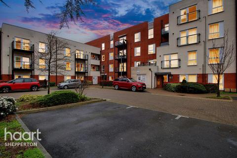 2 bedroom apartment for sale, Spelthorne Grove, SUNBURY-ON-THAMES