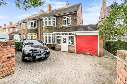 3 bedroom semi-detached house for sale, The Ridgeway, Dudley