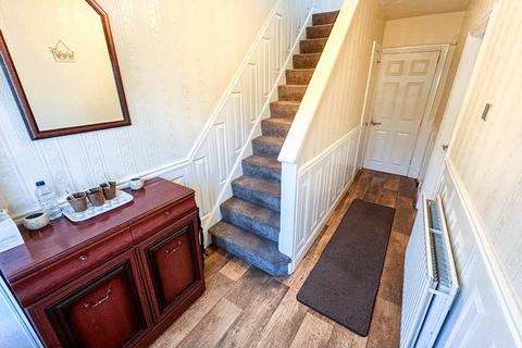 3 bedroom semi-detached house for sale, Baptist End Road, Dudley