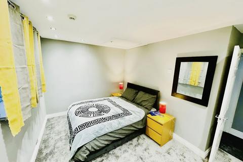 75 Murcroft Road, Stourbridge, DY9 9HT