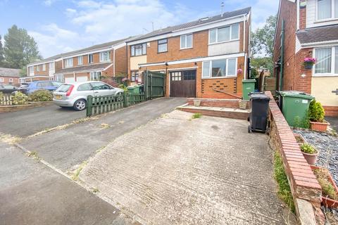 26 Clent Road, Stourbridge, DY8 4LN