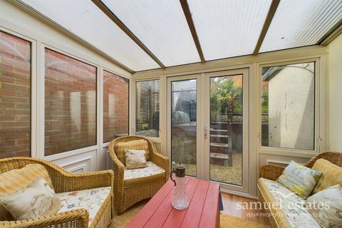 55 Croft Road, London, SW16 3NG