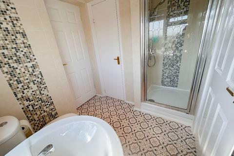 6 Skylark Close, Brierley Hill, DY5 4UQ