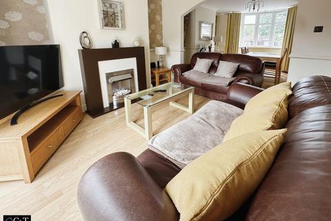 3 bedroom detached house for sale, High Street, Brockmoor, Brierley Hill