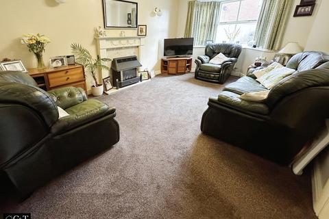 4 bedroom detached house for sale, Priory Close, Dudley