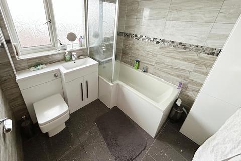 14 Aintree Way, Dudley, DY1 2SL
