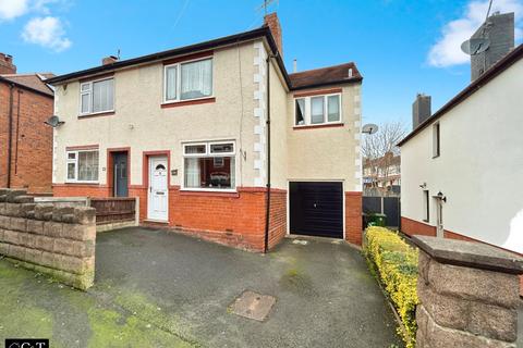 3 bedroom semi-detached house for sale - King Street, Brierley Hill