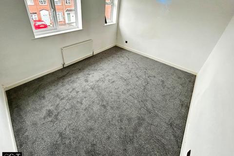 92 Chichester Avenue, Netherton, Dudley, DY2 9JL