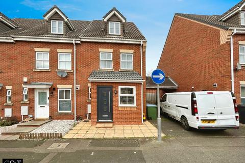 3 bedroom semi-detached house for sale, Elbow Street, Cradley Heath