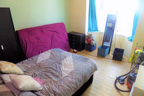 1 bedroom flat to rent, Waverley Street, Dudley