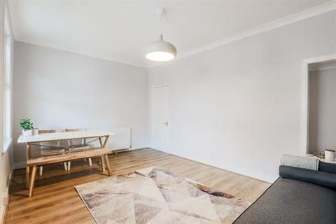 1 bedroom flat for sale, London E17