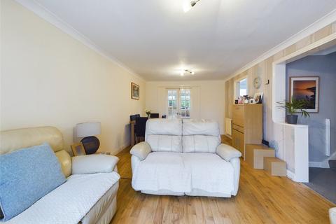 12 Colne Chase, Witham, CM8 1TH