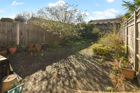 20 Fourth Cross Road, Twickenham, TW2 5EL