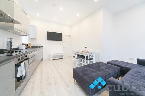 2 bedroom apartment to rent, Camberwell Road, London SE5
