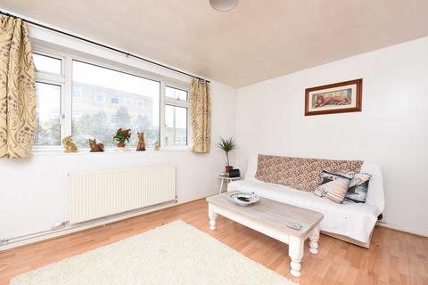 2 bedroom apartment for sale - London Road, Camberley GU17