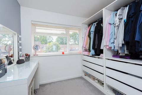 55 Baileys Close, Blackwater, Camberley, GU17 0AP