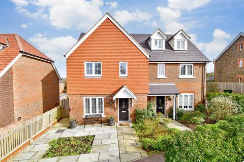 4 bedroom semi-detached house for sale, Sopers, Turners Hill, West Sussex