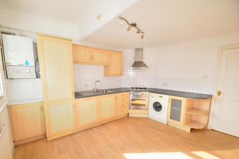 2 bedroom flat to rent, The Mall , Southgate, London. N14