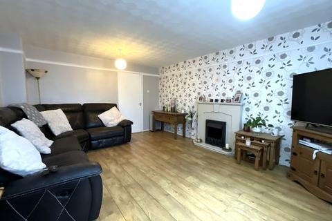 3 bedroom semi-detached house for sale - Bardon Court, South Shields, Tyne and Wear, NE34