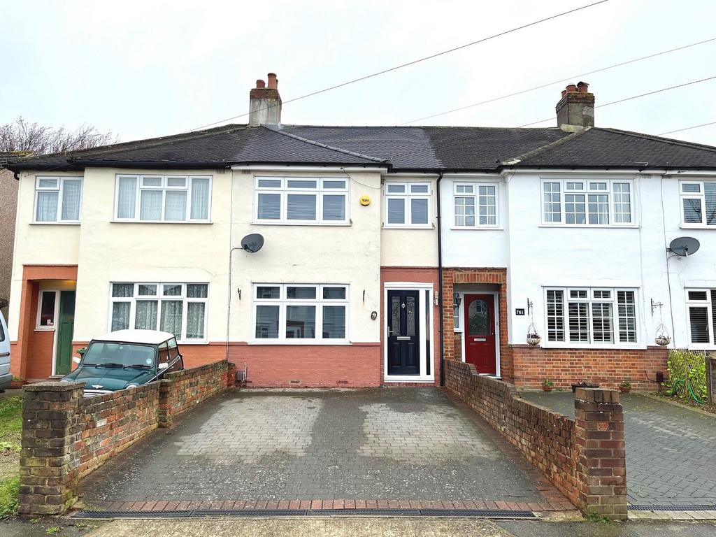 Roebuck Road, Chessington, Surrey.... 3 bed terraced house £469,950