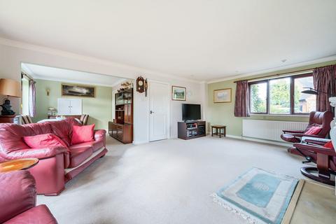 4 bedroom detached house for sale, Hunters Way, Chichester, PO19