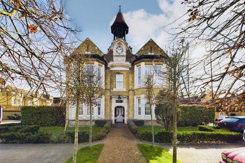27 Chapel Drive, Dartford, DA2 6FF