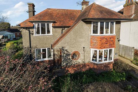 4 bedroom detached house for sale, Finborough Road, Stowmarket, Suffolk, IP14