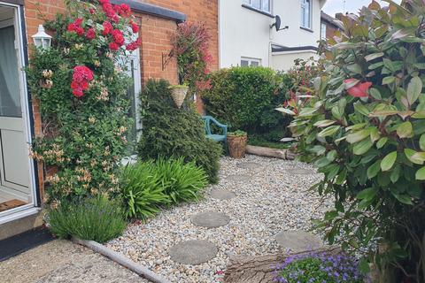 14 Creteway Close, Folkestone, CT19 6LH