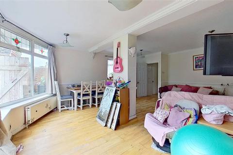 3 bedroom semi-detached house for sale - Grinstead Lane, Lancing, West Sussex, BN15