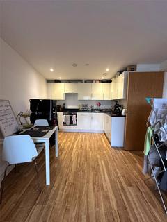2 bedroom flat to rent - Aire, Cross Green Lane, LS9