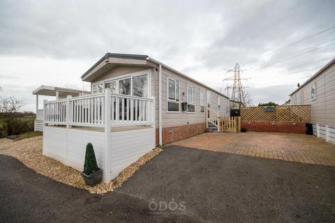 2 bedroom park home for sale, Tewkesbury Road, Gloucester GL2