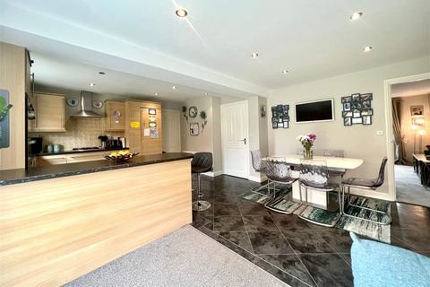 42 Champany Fields, Dodworth, Barnsley, S75 3TY