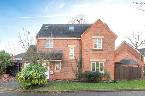 3 bedroom detached house for sale, Hamlet Close, Bricket Wood, St. Albans, Hertfordshire