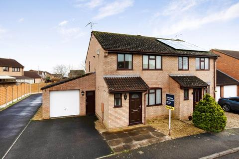 3 bedroom semi-detached house for sale, Grafton Close, Taunton TA2