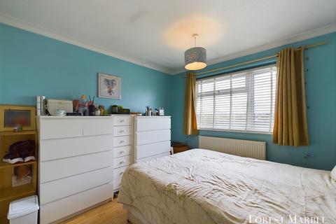 10 Linsvale Drive, Frome, BA11 2BP