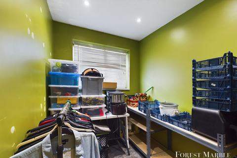 10 Linsvale Drive, Frome, BA11 2BP