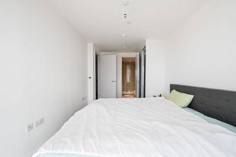 2 bedroom flat for sale, City North Place, Finsbury Park, London, N4
