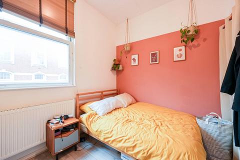 undefined, Hornsey Road, Finsbury Park, London, N7