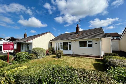 2 bedroom detached bungalow for sale, Garstons, Wrington