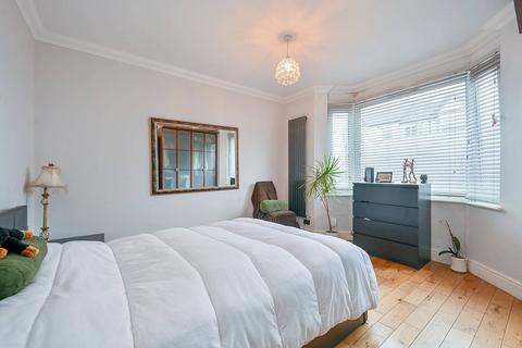 75 Drayton Bridge Road, London, W7 1ER