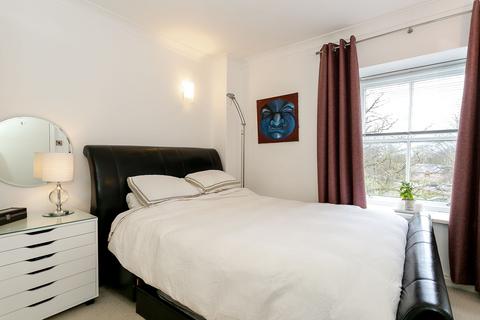 2 bedroom apartment to rent - Park Parade, Harrogate, HG1