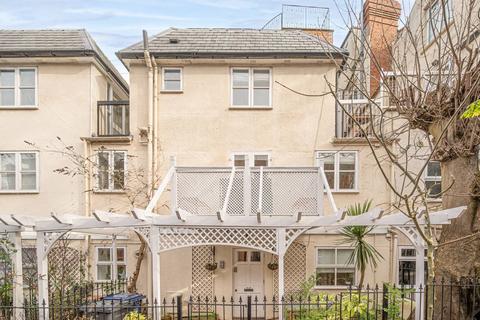 2 bedroom terraced house for sale, Church Walk, Child's Hill, London, NW2