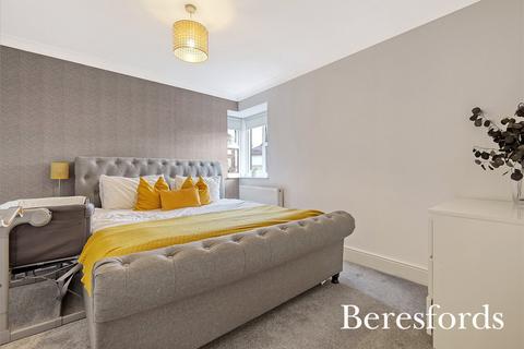 4 Chorley Close, Langdon Hills, Basildon, SS16 6ST