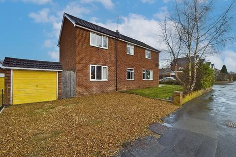 4 bedroom detached house for sale - Denhall Close, Chester, CH2